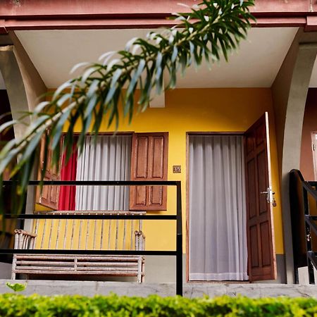 Andasibe Lemurs Lodge Eksteriør bilde