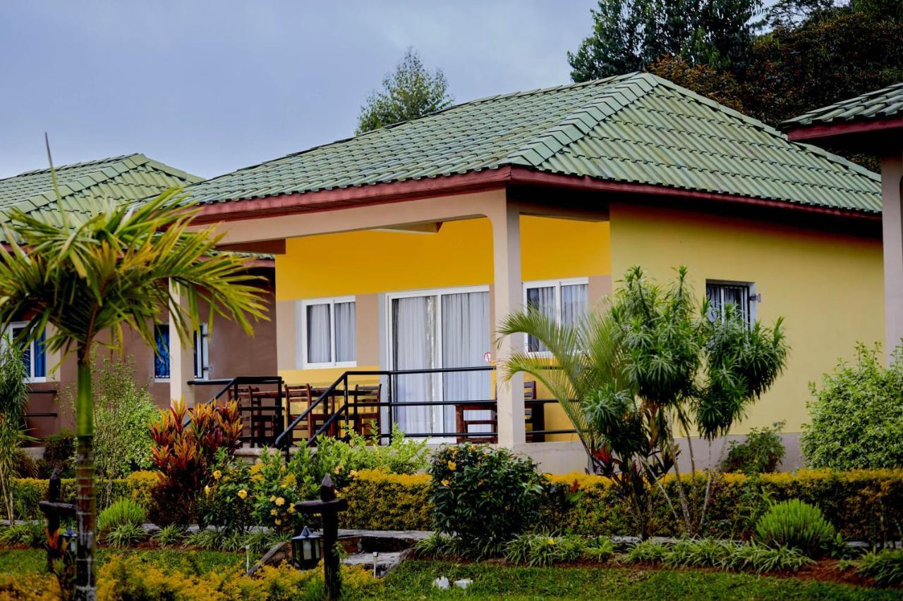 Andasibe Lemurs Lodge Eksteriør bilde