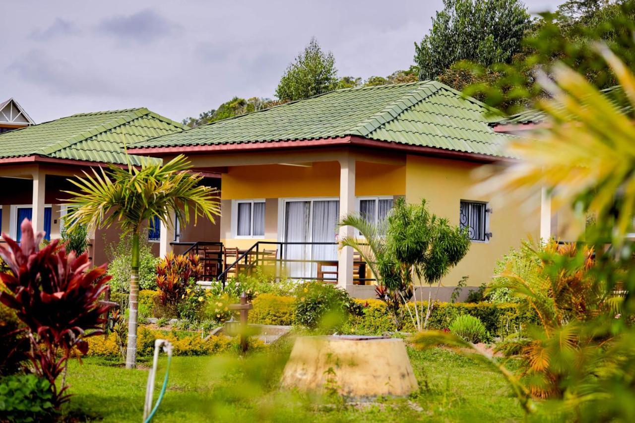 Andasibe Lemurs Lodge Eksteriør bilde