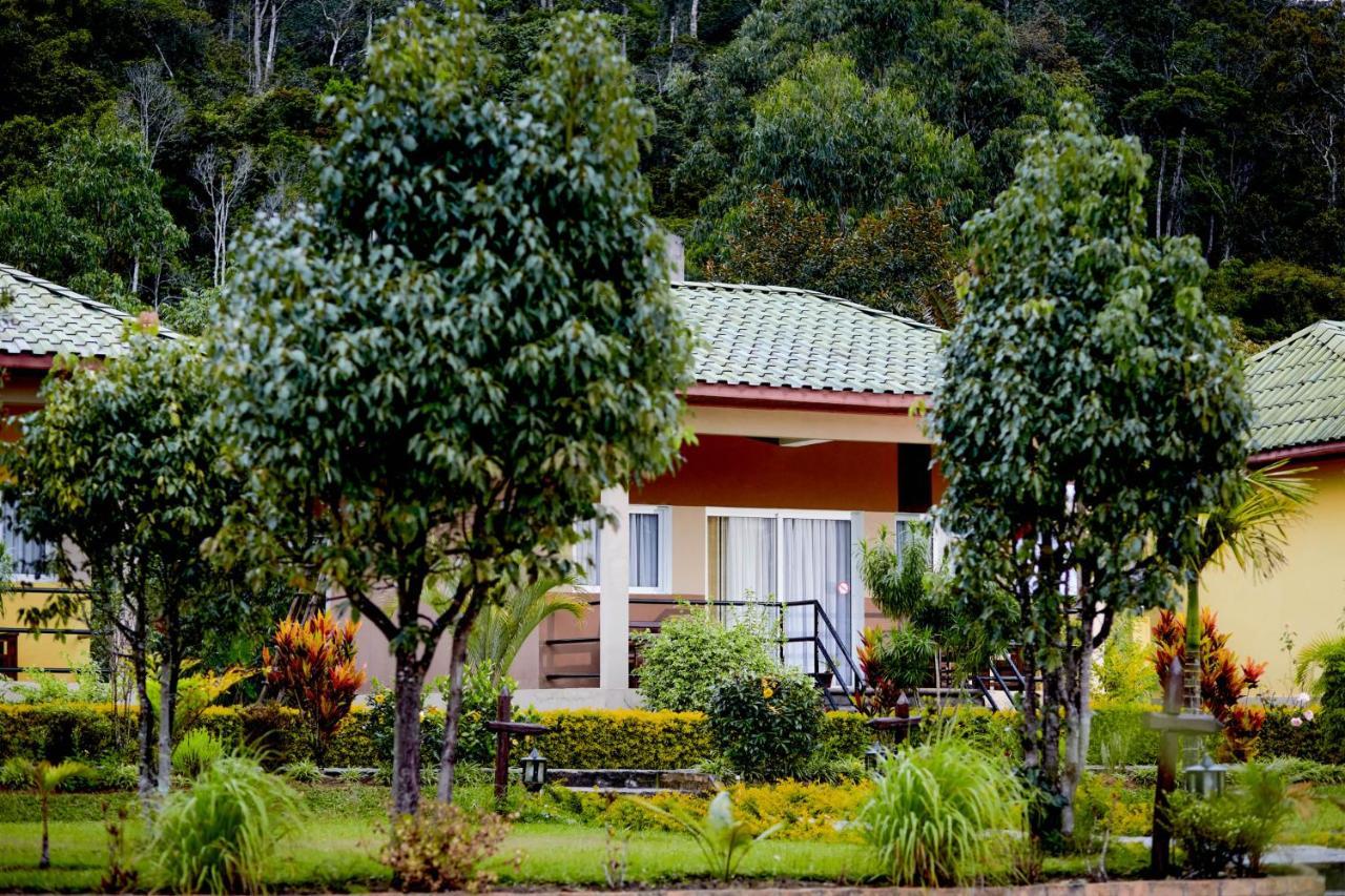 Andasibe Lemurs Lodge Eksteriør bilde