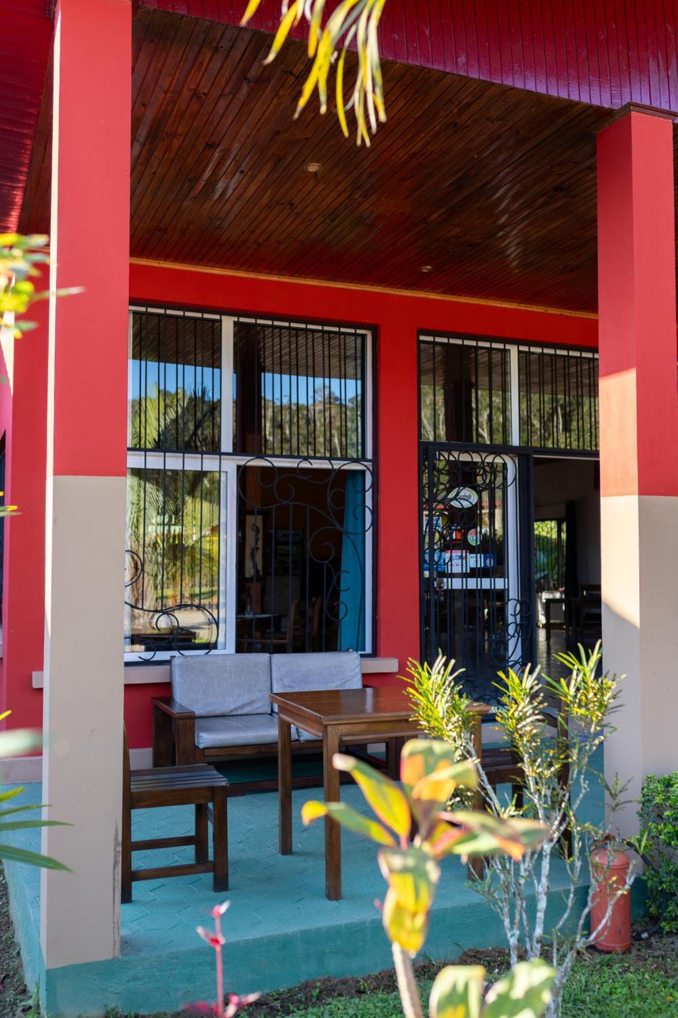 Andasibe Lemurs Lodge Eksteriør bilde